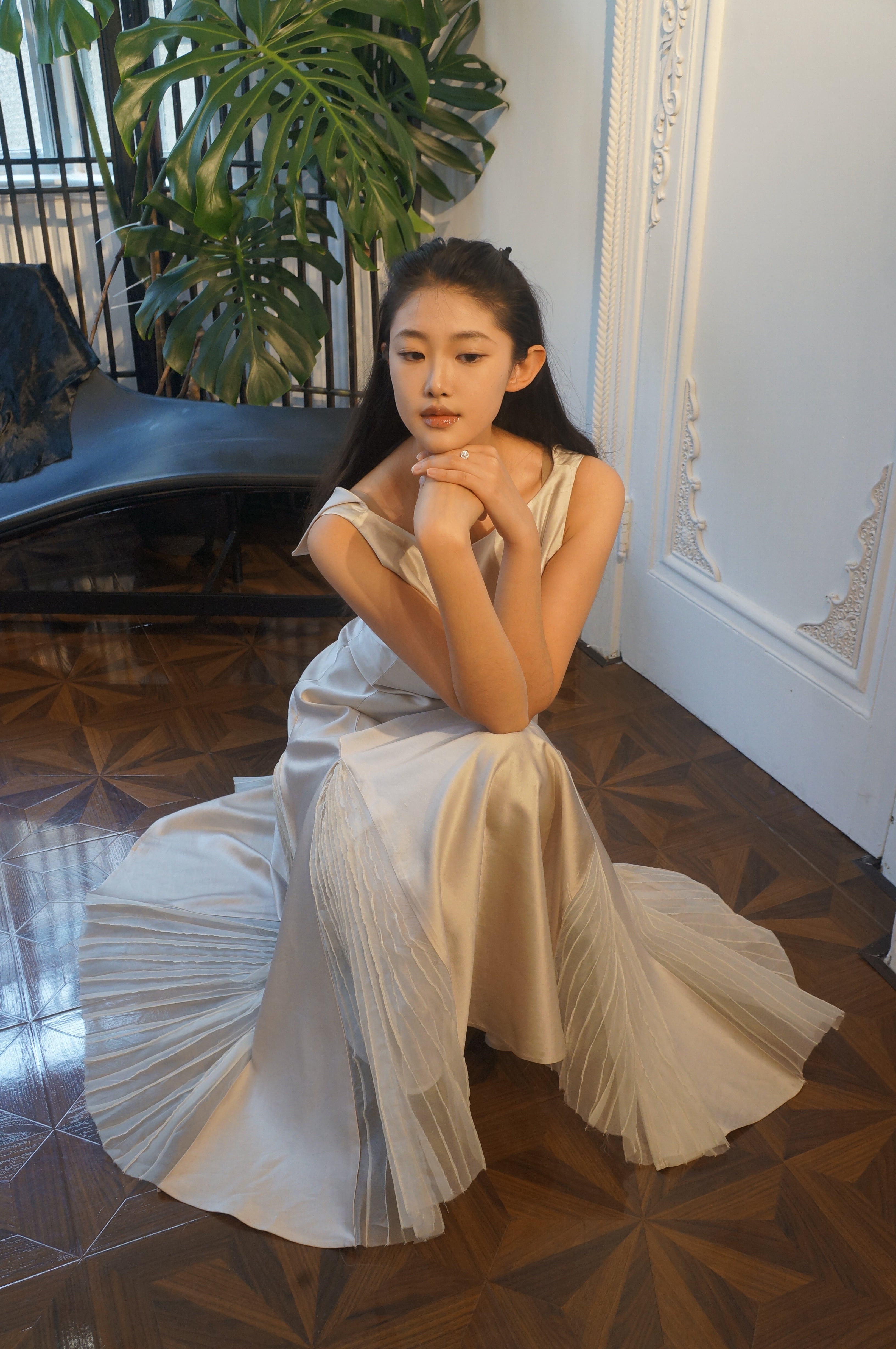 Flowing waltz dress