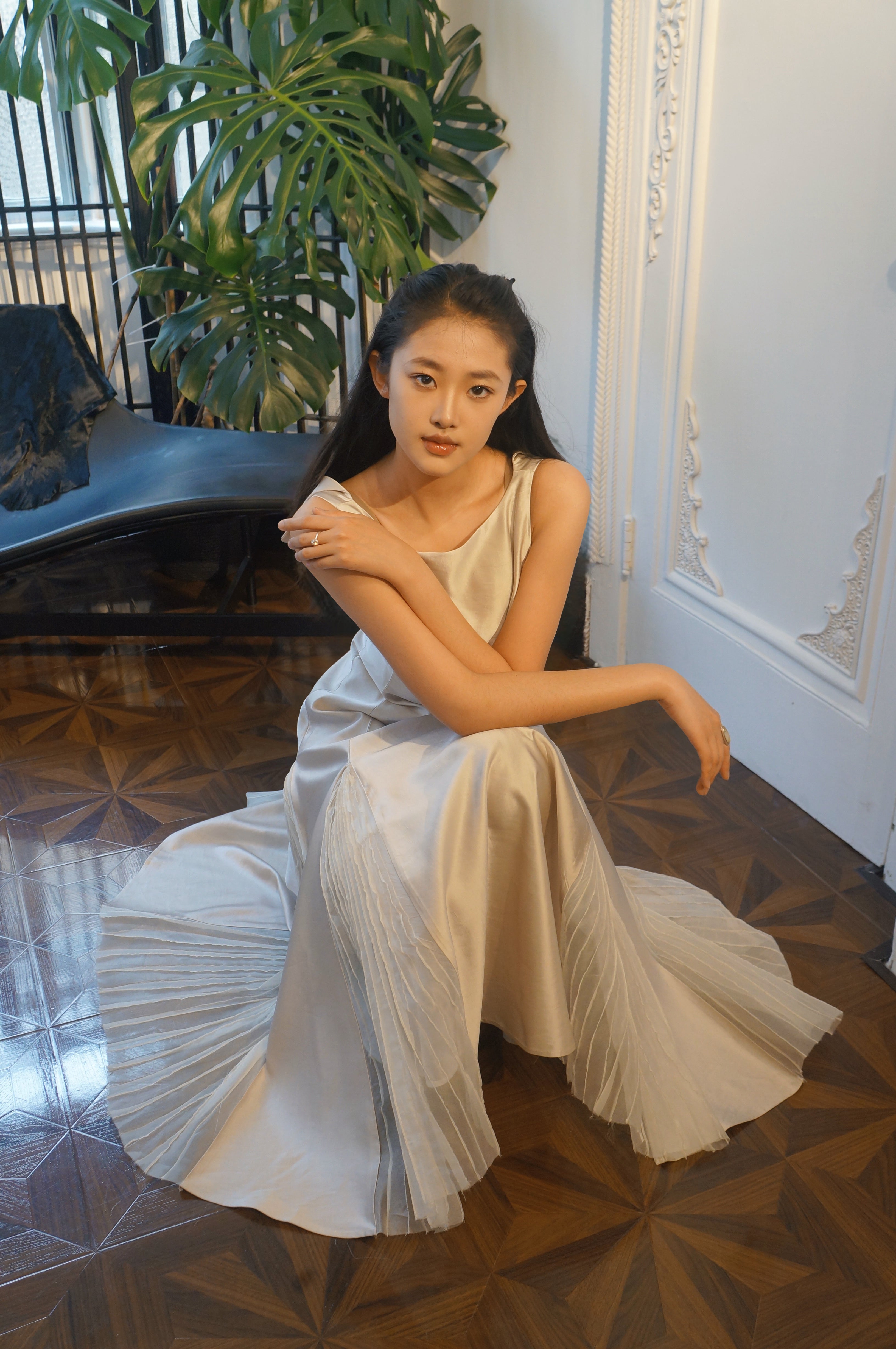 Flowing waltz dress