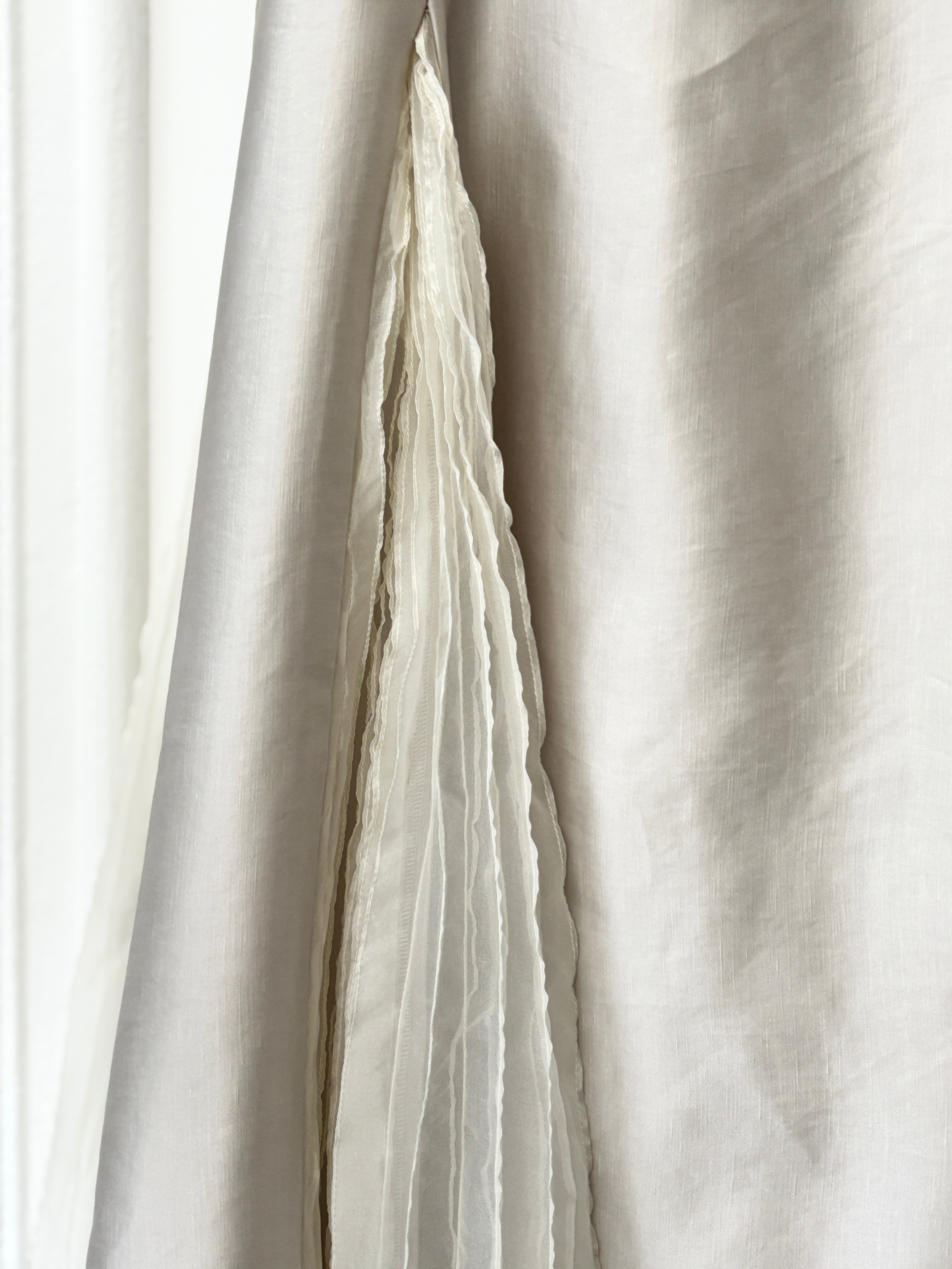 Flowing waltz dress