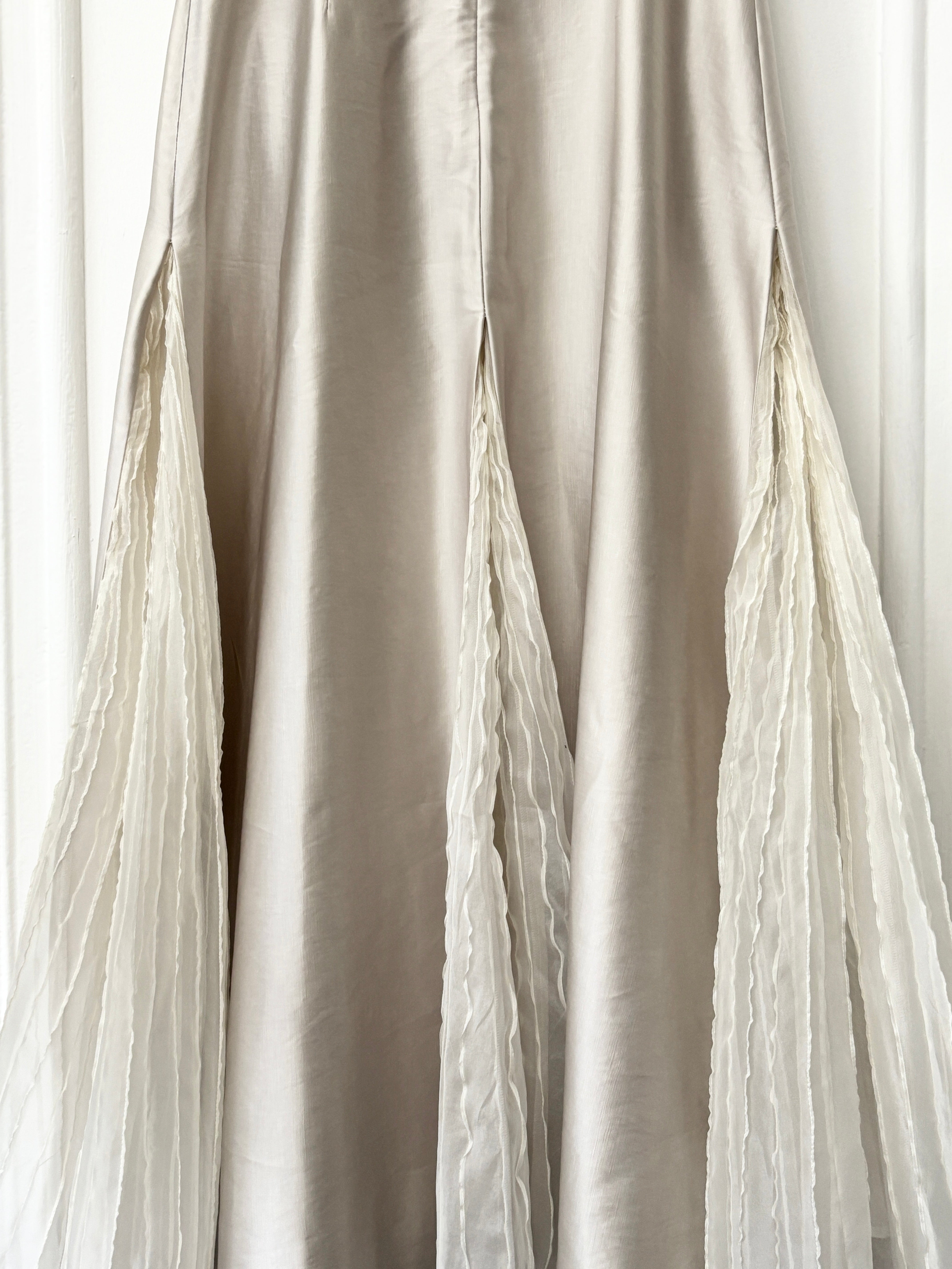 Flowing waltz dress