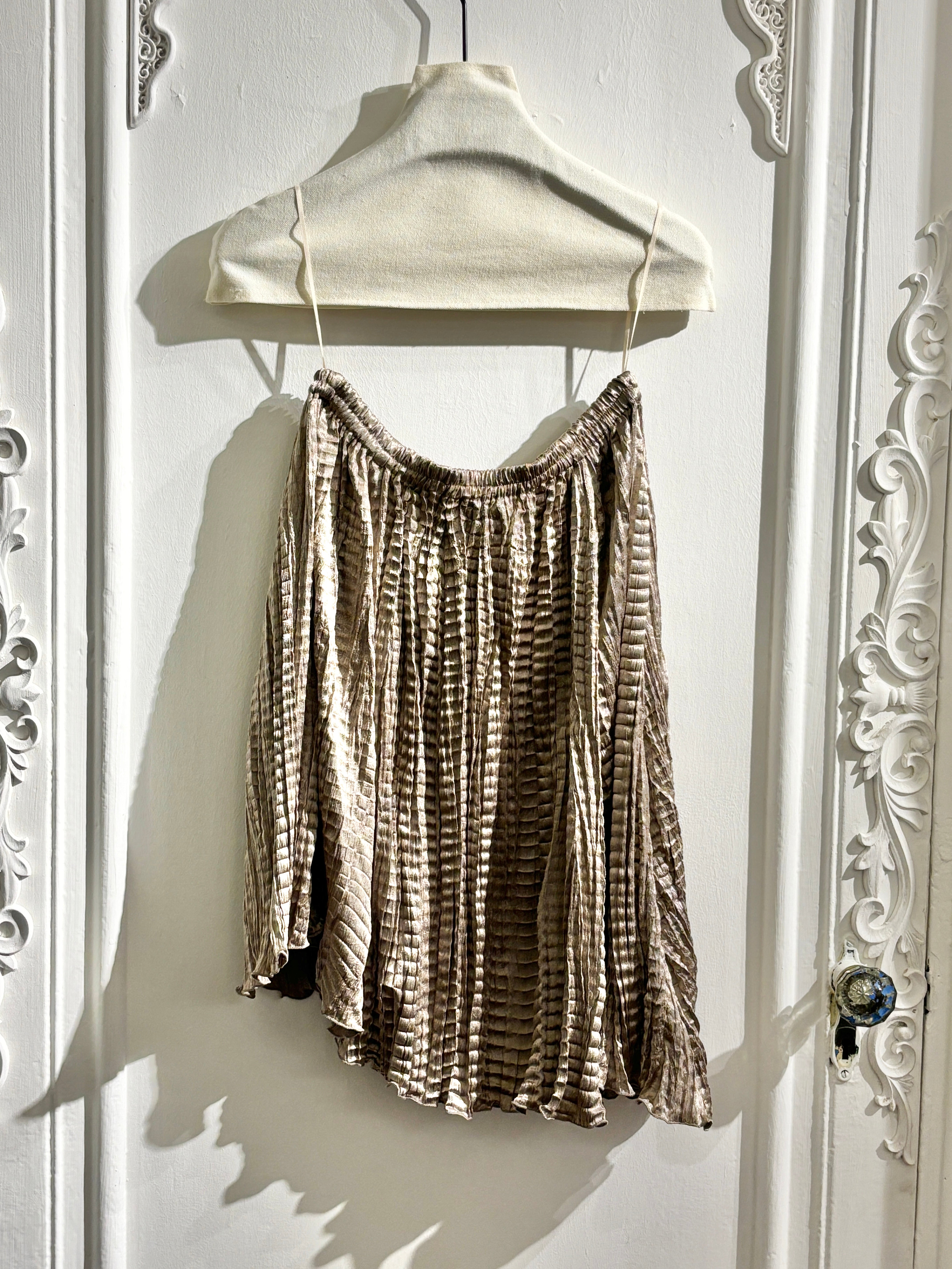 Tiered crinkled midi skirt