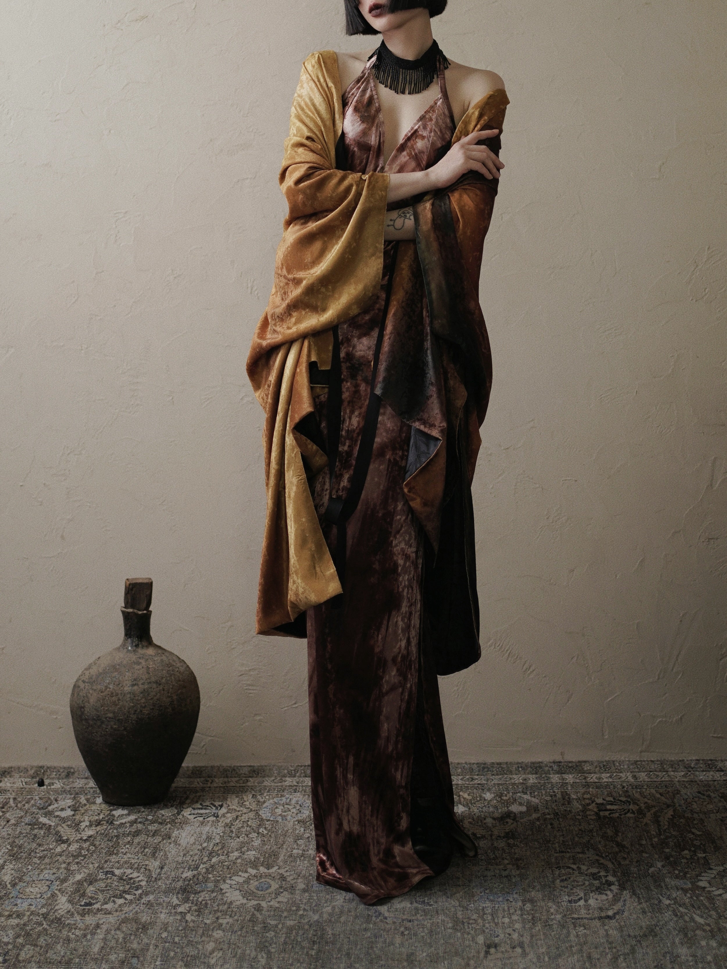The fluid velvet halter gown